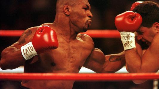 泰森精彩表现视频,泰森绝地反击视频