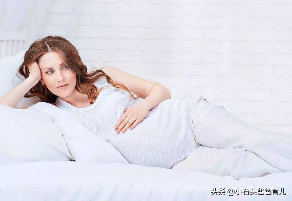 孕4月宝妈腹部有下坠感，如果没有其他症状，就不用太过担心