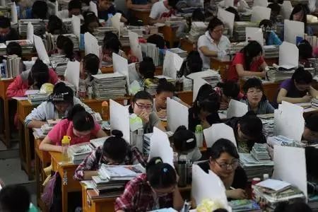 中国唯一靠“高考”养活的小镇，租金直逼北上广