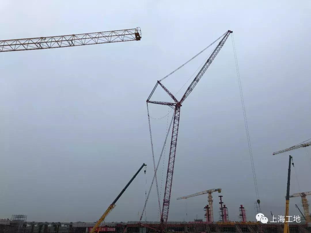 上港桥吊工作视频,上港钢结构