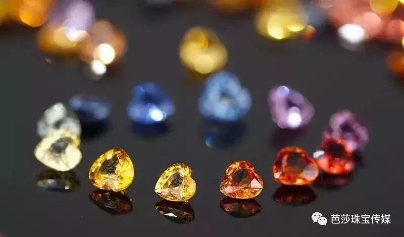 珠宝微整形后的样子照片,天然美人有哪些