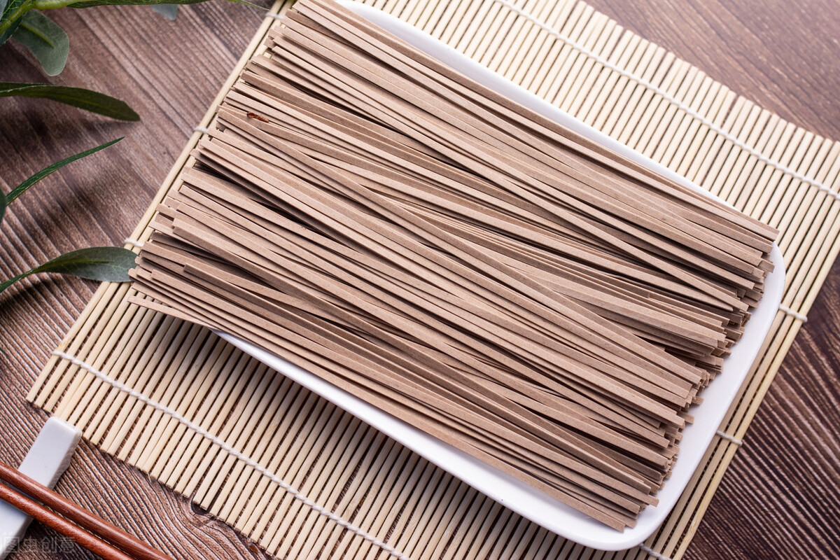 几个简单有效的减肥小方法,几个超有效减肥小技巧视频