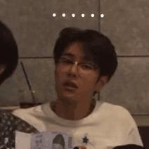 凡尔赛英语翻译网络用语,凡尔赛的英语句子