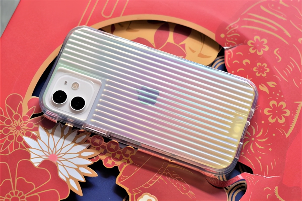 iphone12pro皮革保护套,iphone12或将搭配新保护壳