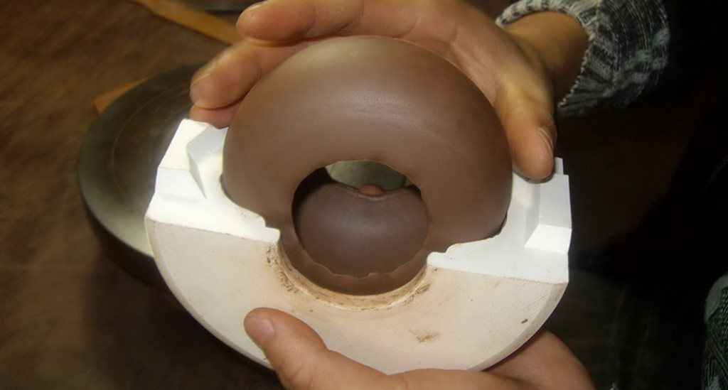 如何鉴别紫砂壶泥料优劣,正确认识紫砂瑕疵