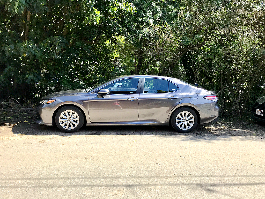 丰田凯美瑞自驾体验价格,夏威夷如何开车自驾