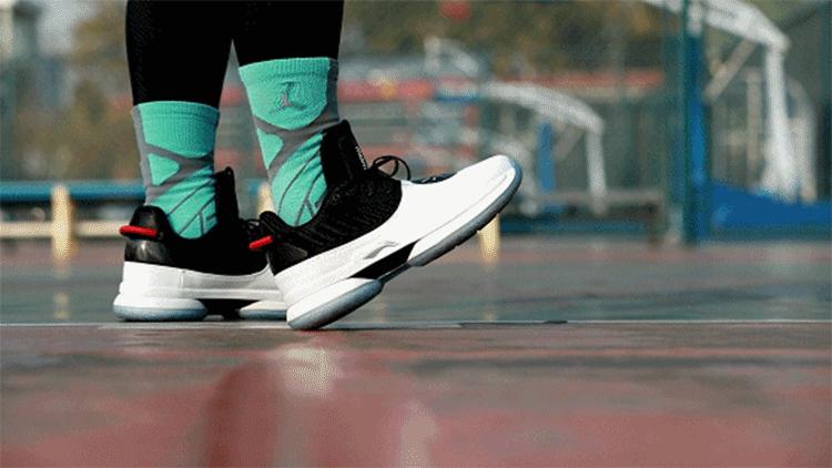 李宁篮球鞋韦德之道7,李宁韦德之道裂变7测评