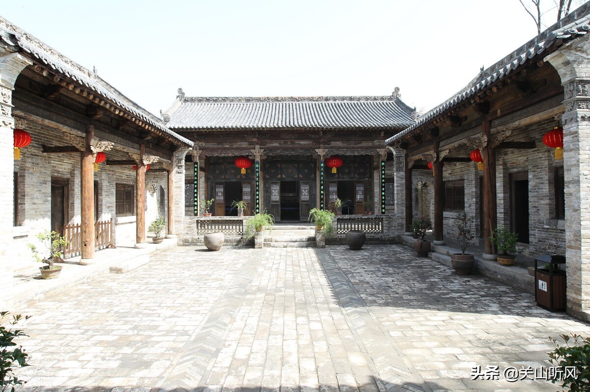 农村老话说宁住庙前,宁住过头屋不住露肘屋啥意思