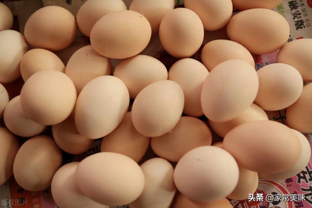 鸡蛋煮了之后怎么做不加啤酒,鸡蛋煮熟后怎么做才能不会烂