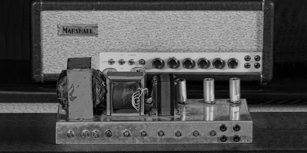 机械朋克风蓝牙音箱,顶级摇滚蓝牙音箱