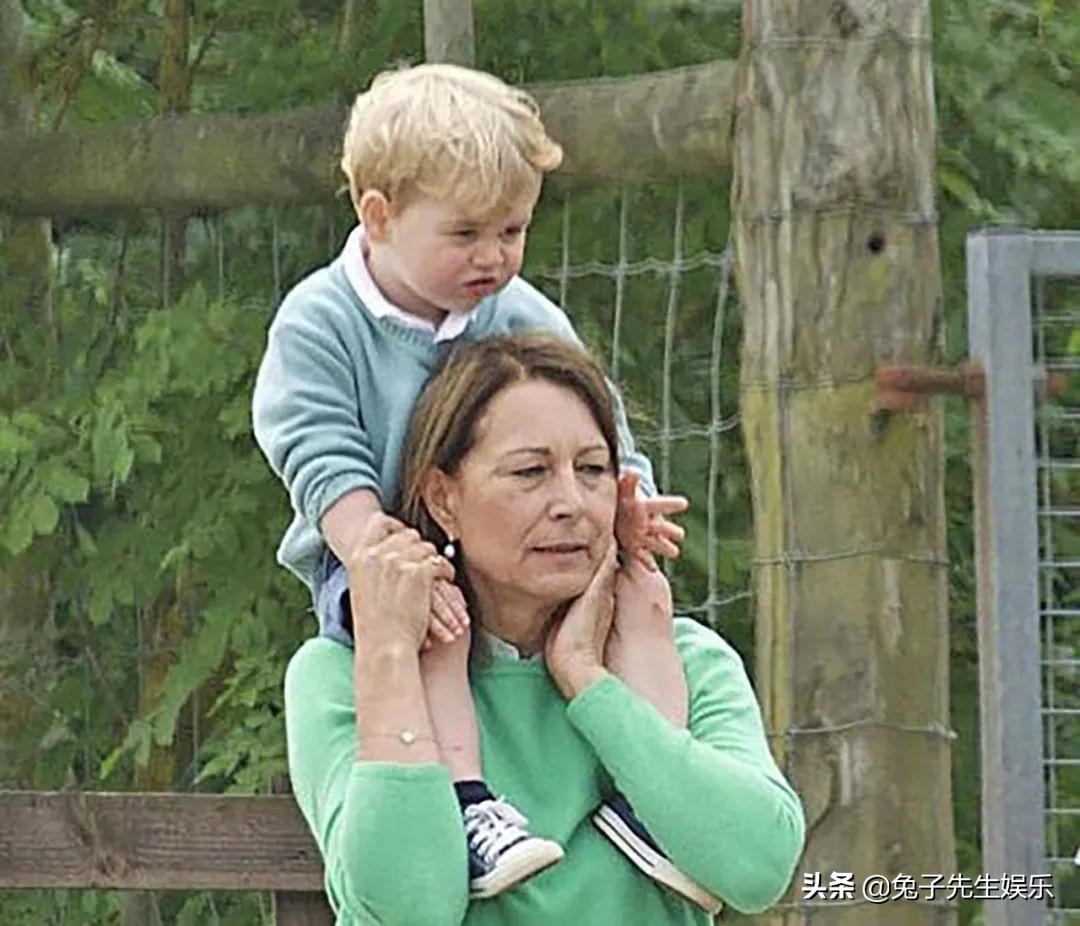 乔治小王子和卡米拉,小乔治为什么不和谢尔顿联系