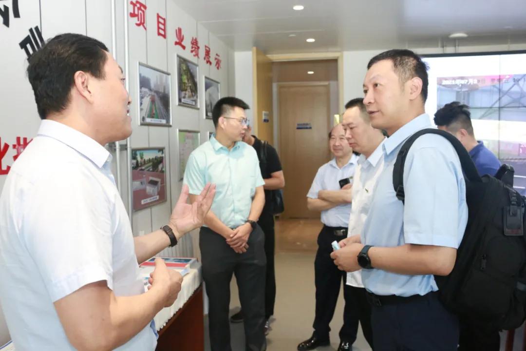 广联达考察,广联达公司领导人员