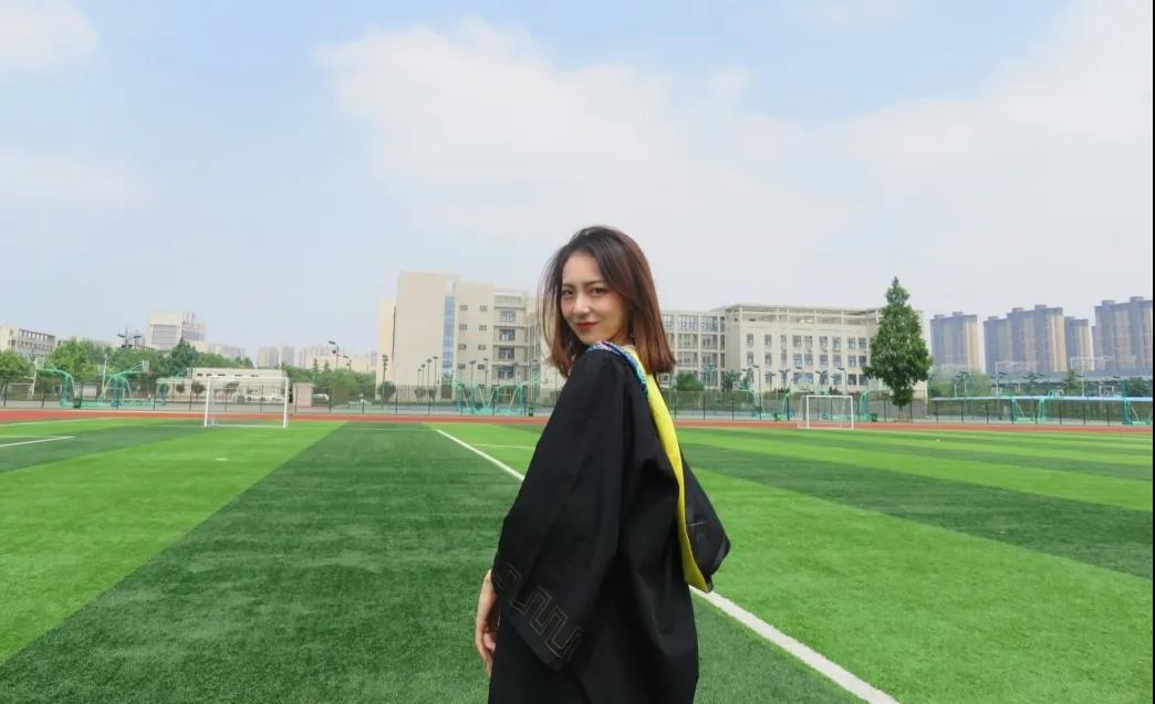 陕西高颜值的大学生,清华学霸颜值惊呆网友