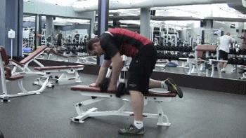 俯身哑铃划船腰酸咋回事,哑铃练背的时候腰酸会不会伤腰