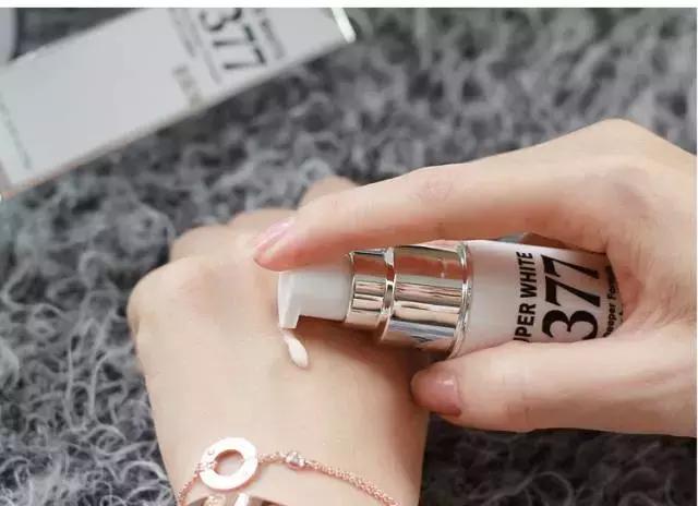 城野医生护肤品真能收缩毛孔吗,城野医生毛孔细致水有股薄荷味