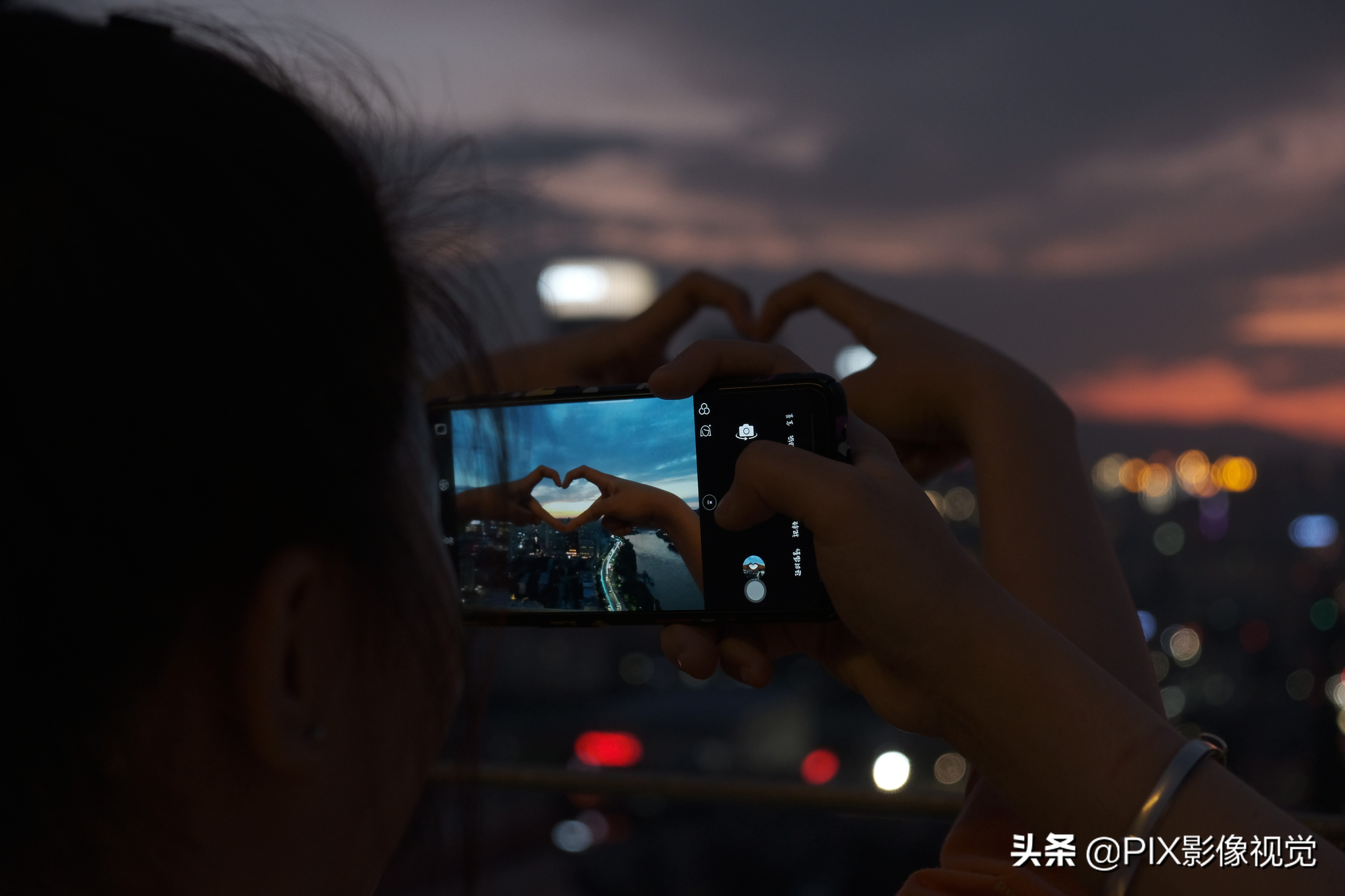 聊一下富士微单,富士x-h1现在还值得入手吗