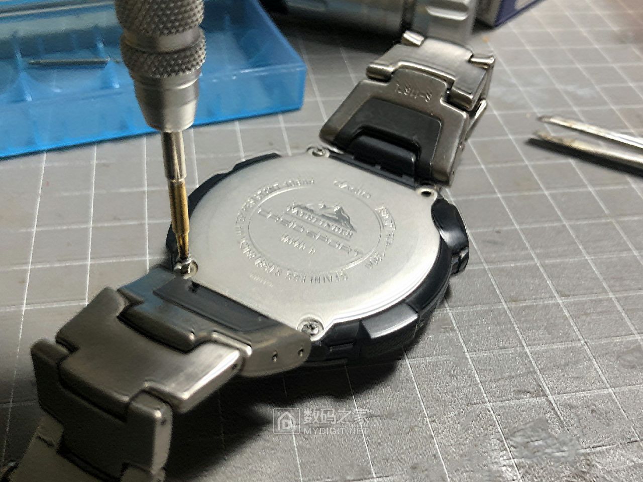 良工巧匠：卡西欧PAW-1300光动能手表电池老化，自行更换并校准