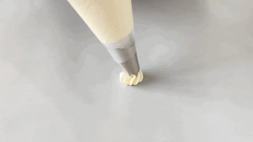 教人如何裱花视频讲解教程,蛋糕裱花必须知道的几种表现手法