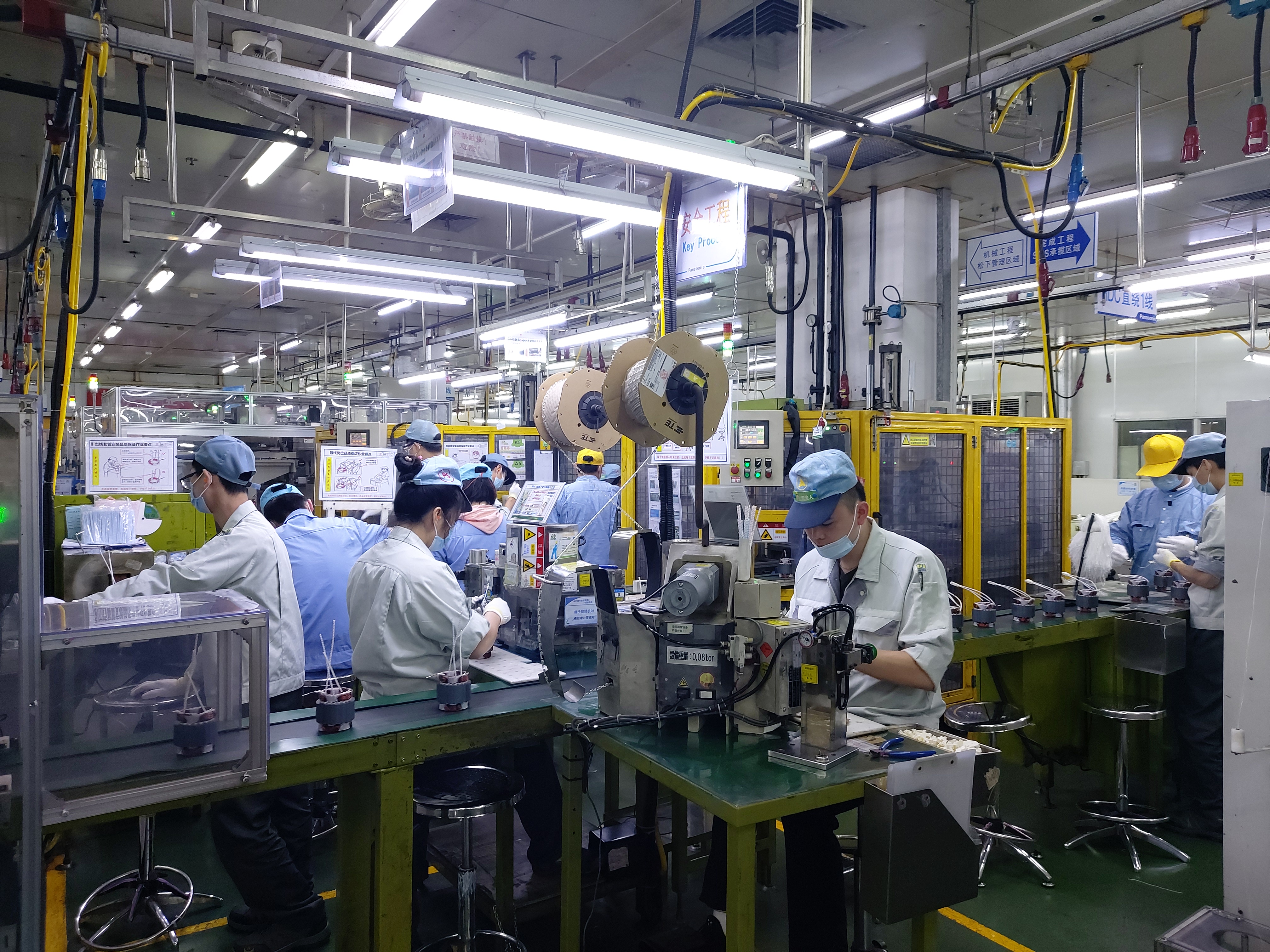 qc和普工哪个工资高,进厂做qc好还是普工好