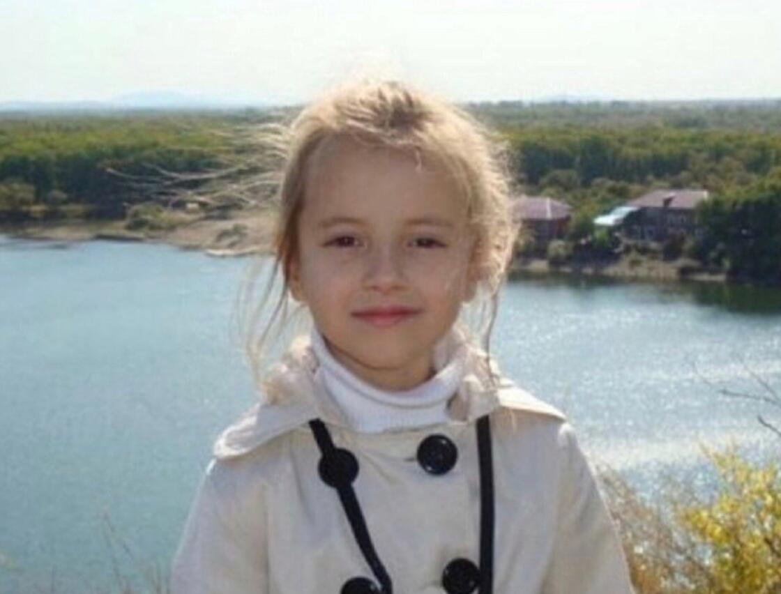 17岁俄罗斯妹子走红，韩妆化得出神入化，被封为“人间水蜜桃”！