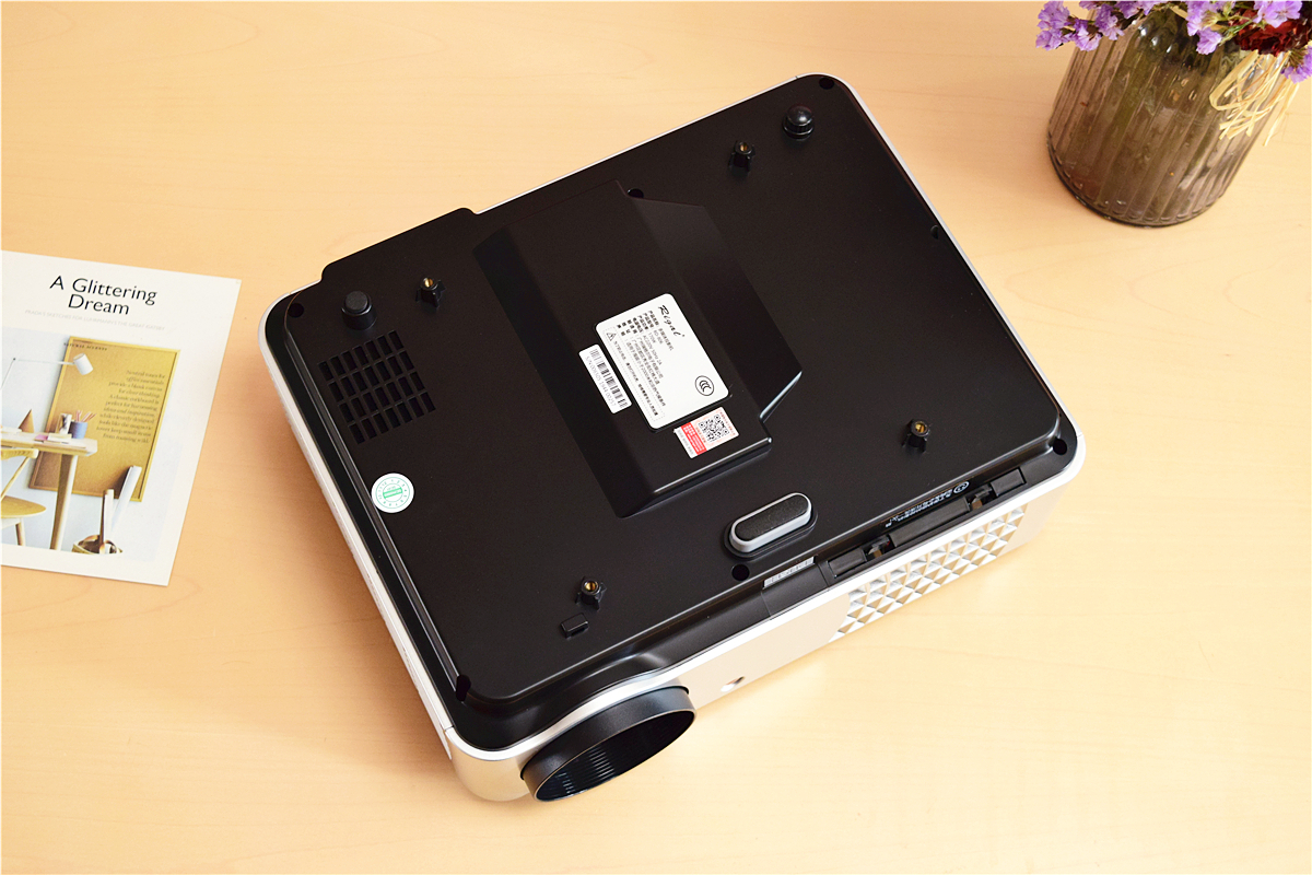 瑞格尔rd806投影机可以连wifi吗,瑞格尔rd806投影机能连手机吗