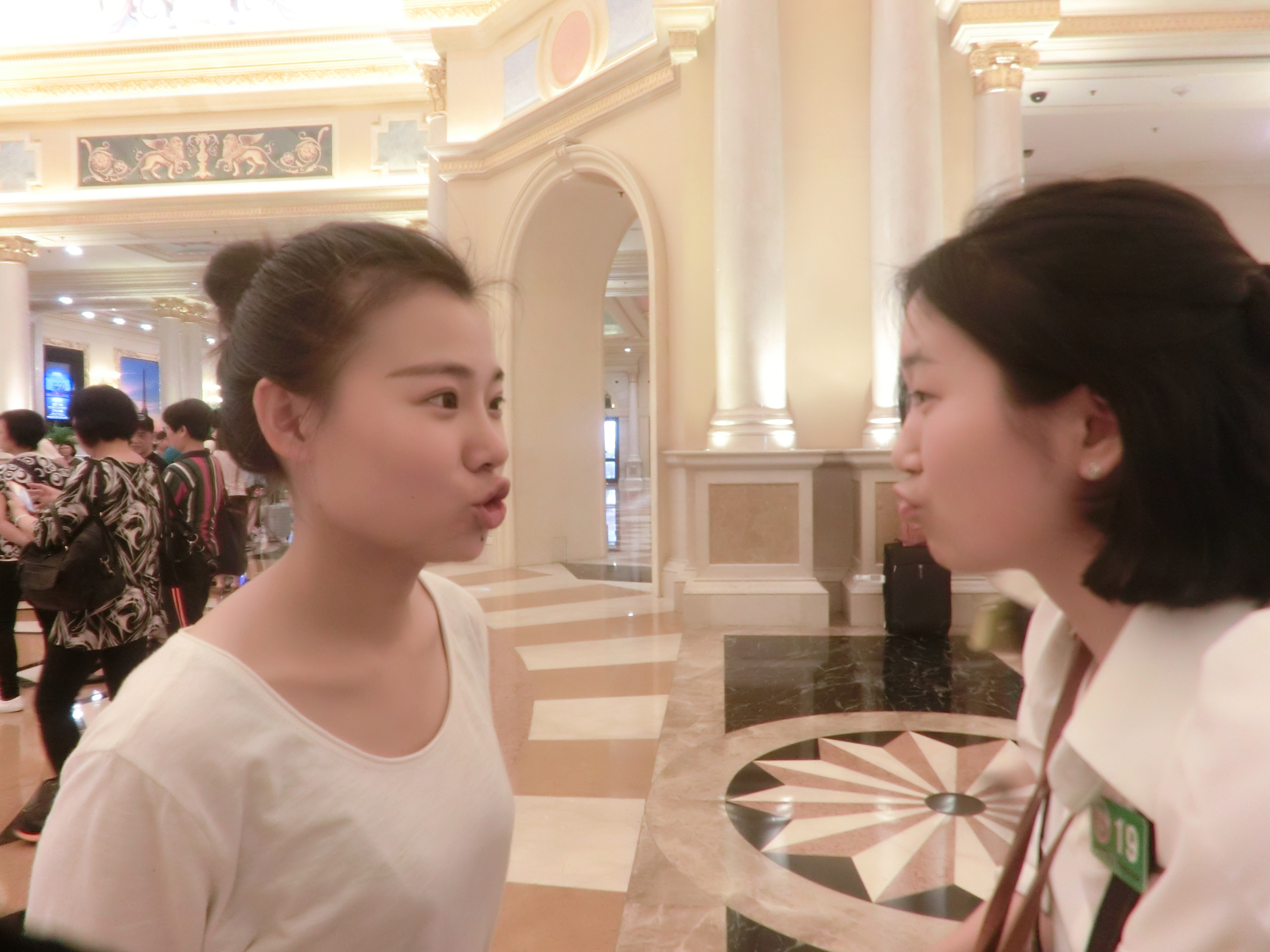 澳门一天自由行好还是跟团去好,花了80元跟旅游团去海花岛