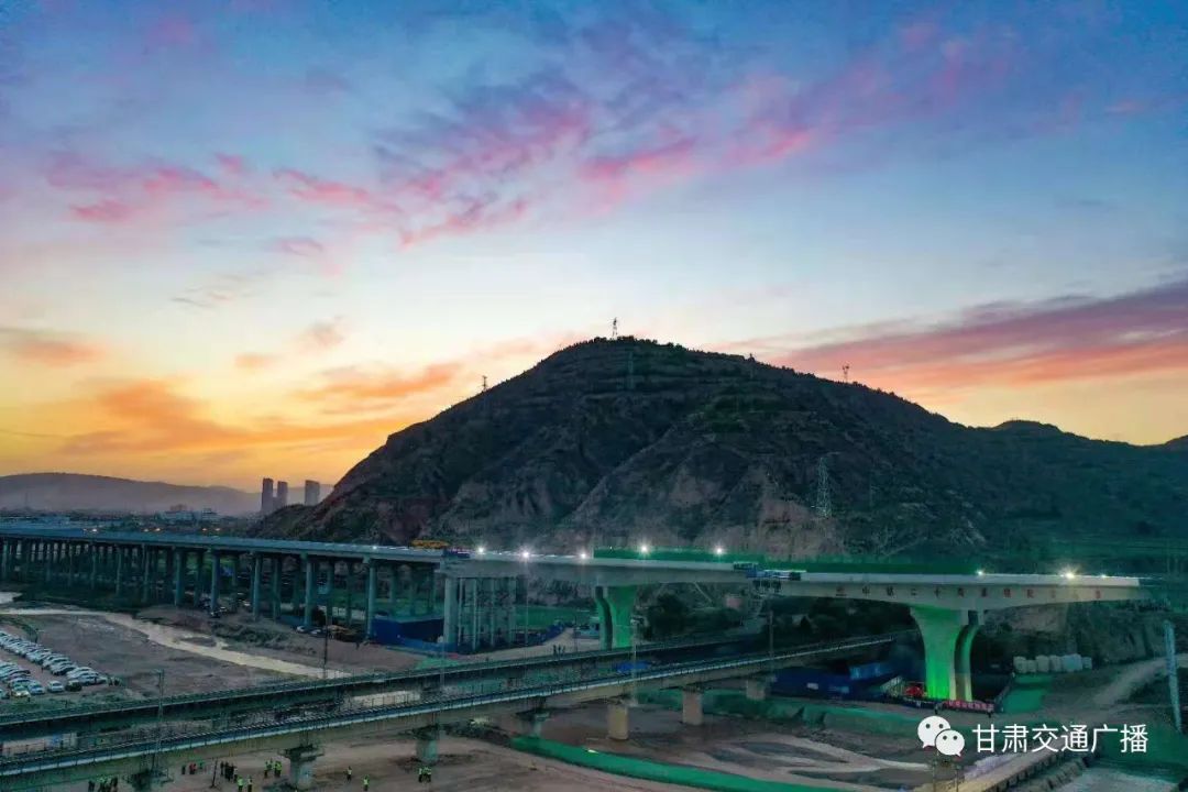 甘肃连霍高速复线最新消息,甘肃高速公路通车最新消息