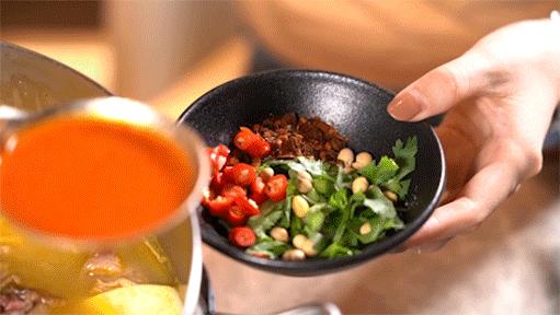 熬了十年的汤,老汤酸了还能重新熬出来吗