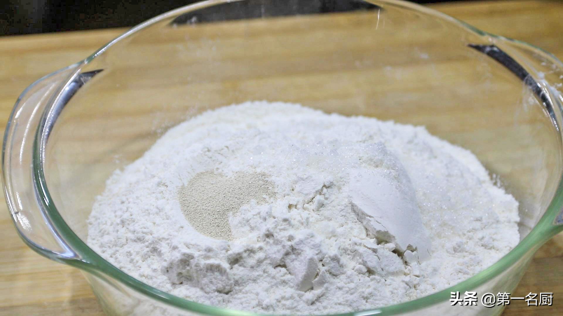 红薯饼的做法发面,红薯饼最好吃的做法不用烤箱