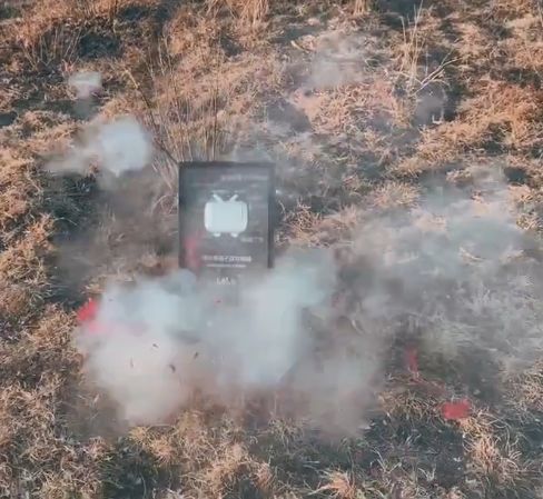 比孙笑川嘴臭、比药水哥真实，他活成了真正的抽象接班人