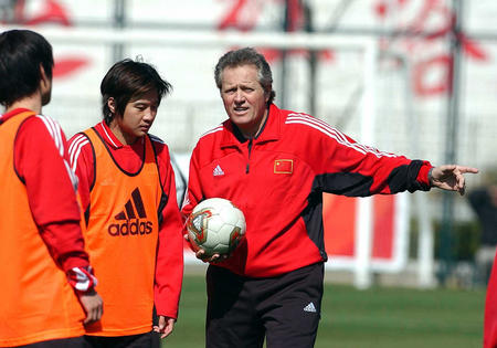 中国足球缺的不是千里马而是伯乐,中国足球还有希望吧