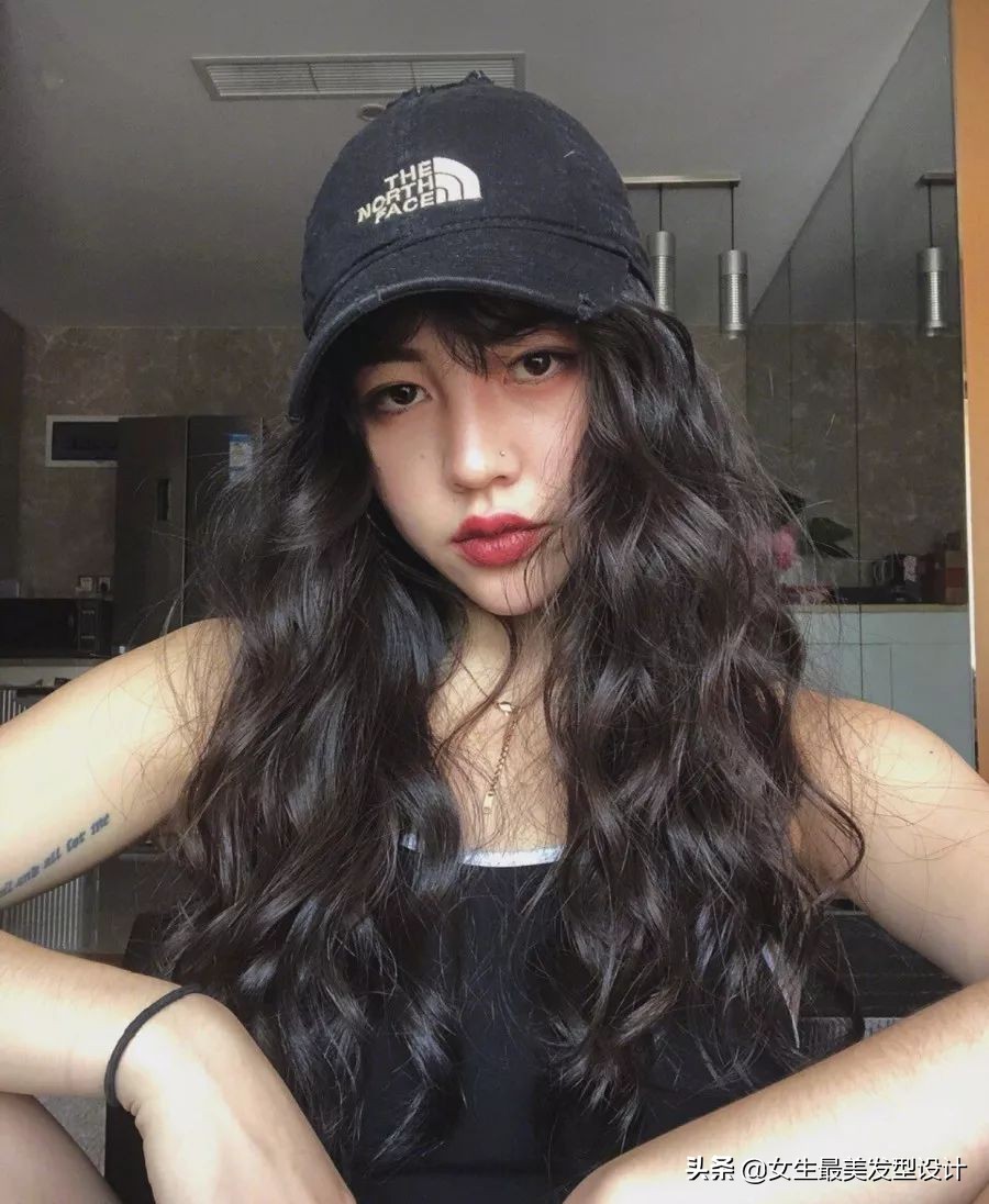 为什么烫发会显老,烫发了显老气怎么办