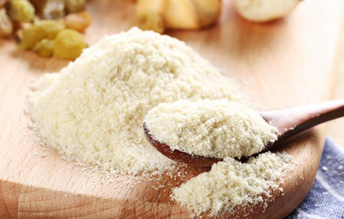 宝宝刚开始吃米粉的正确方法,宝宝米粉误区