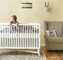 如何让婴儿床更有安全感,怎么正确使用婴儿床