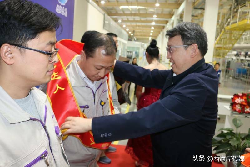 西海岸新区企业技能人才自主评价,青岛西海岸新区人才