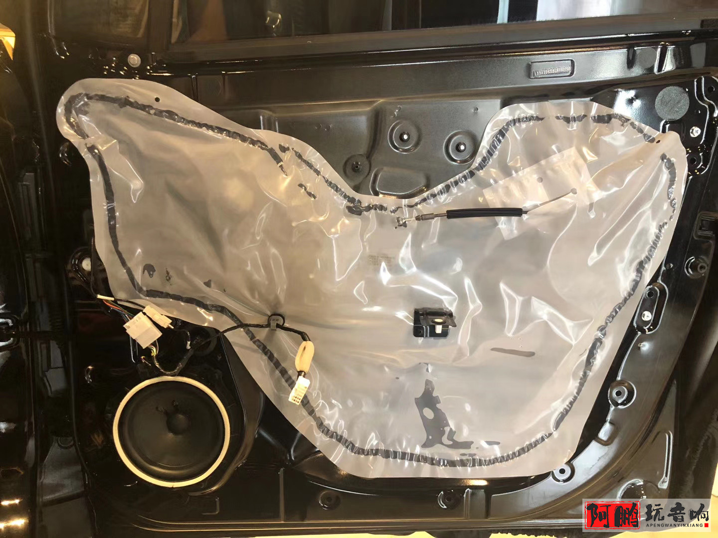 诸城长安uni-v音响改装方案,长安uni-k改低音喇叭