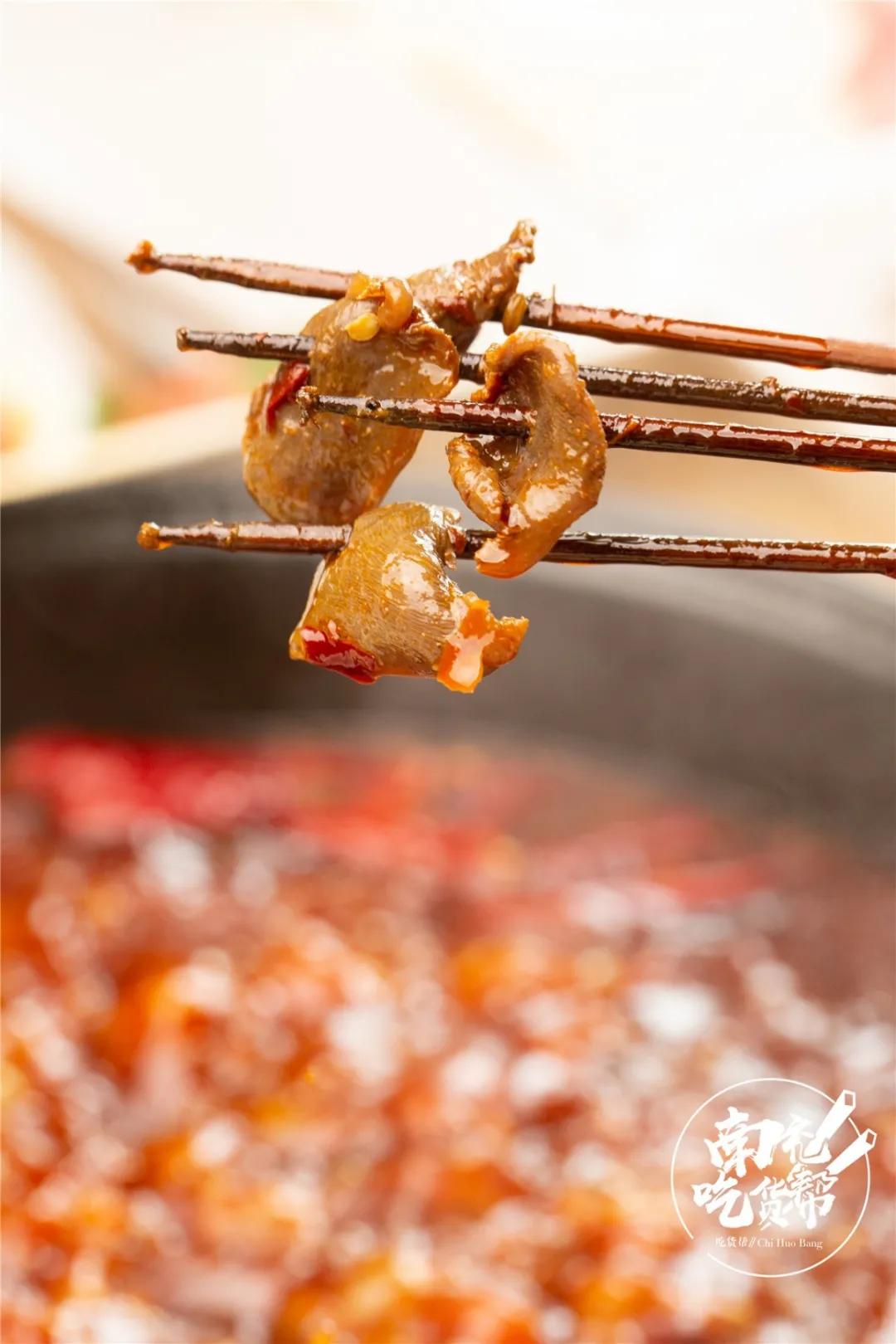 南充人民的心头好「食山乡」,月销10W+根签签?