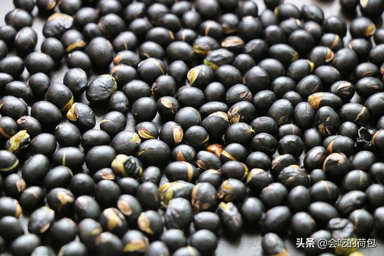 没事多吃黑豆教你一个营养做法,夏天买的黑豆怎么做好吃