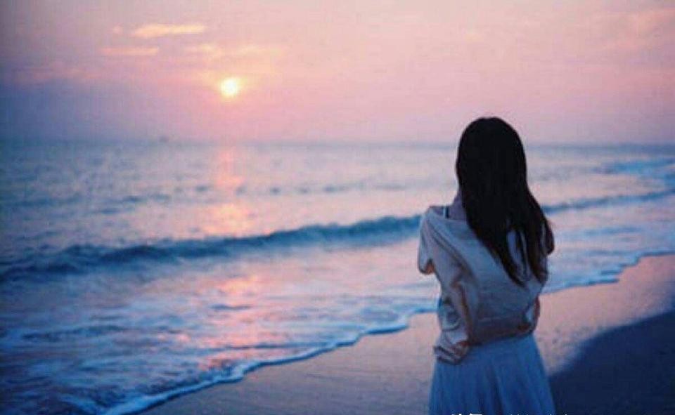 男朋友觉得自己条件高看不起我,男朋友不帅怎么办但对我很好