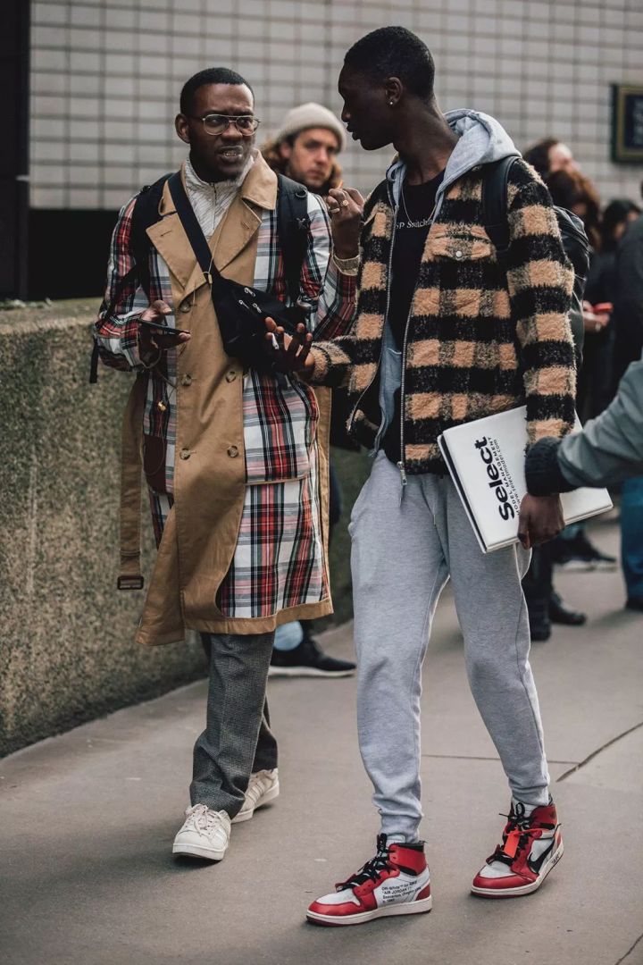 冬季男装搭配男工装裤,男生冬季裤子怎么穿暖和又好看