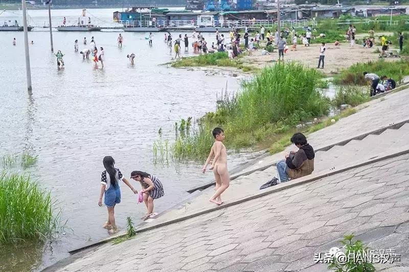 汉正街年轻人,现在汉正街还有人吗