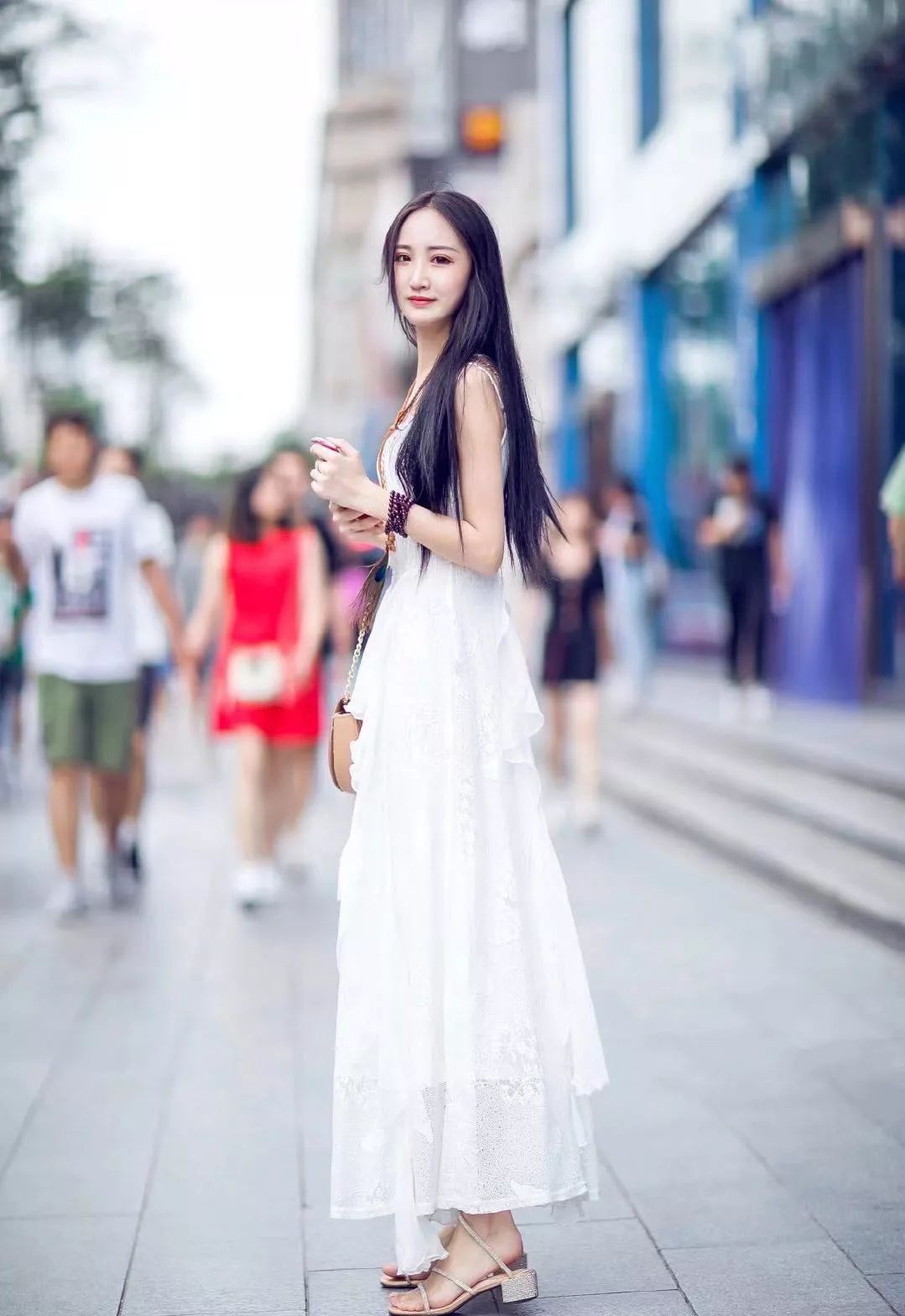 希望你们都能和赛格学学如何做“大哥”