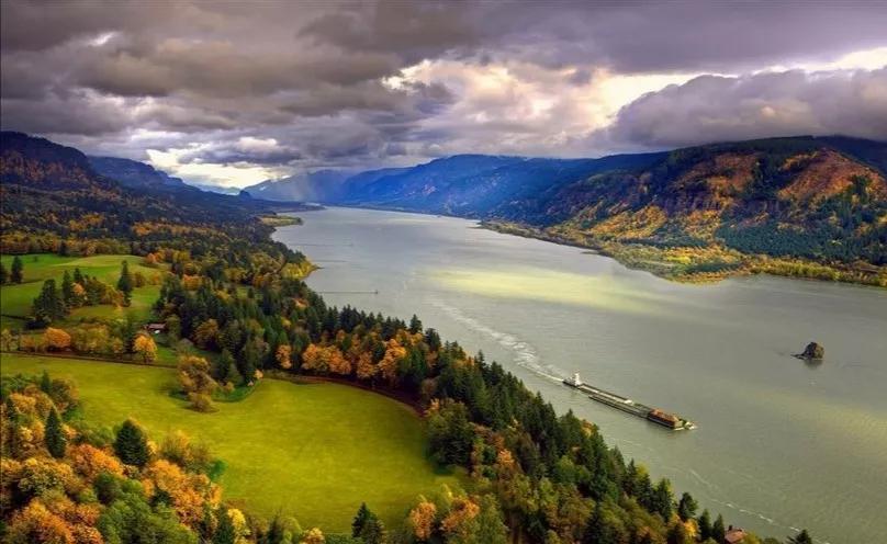 统一中国的秦始皇是公元哪一年,秦始皇统一中国的儿童故事视频