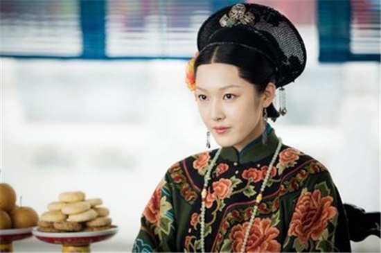 康熙乾隆雍正宠妃,康熙第三子为何被雍正圈禁致死