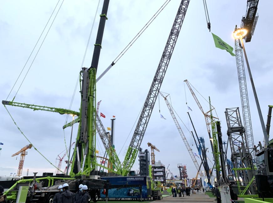 2022款斯堪尼亚4x4底盘多少钱,斯堪尼亚双排4x4底盘