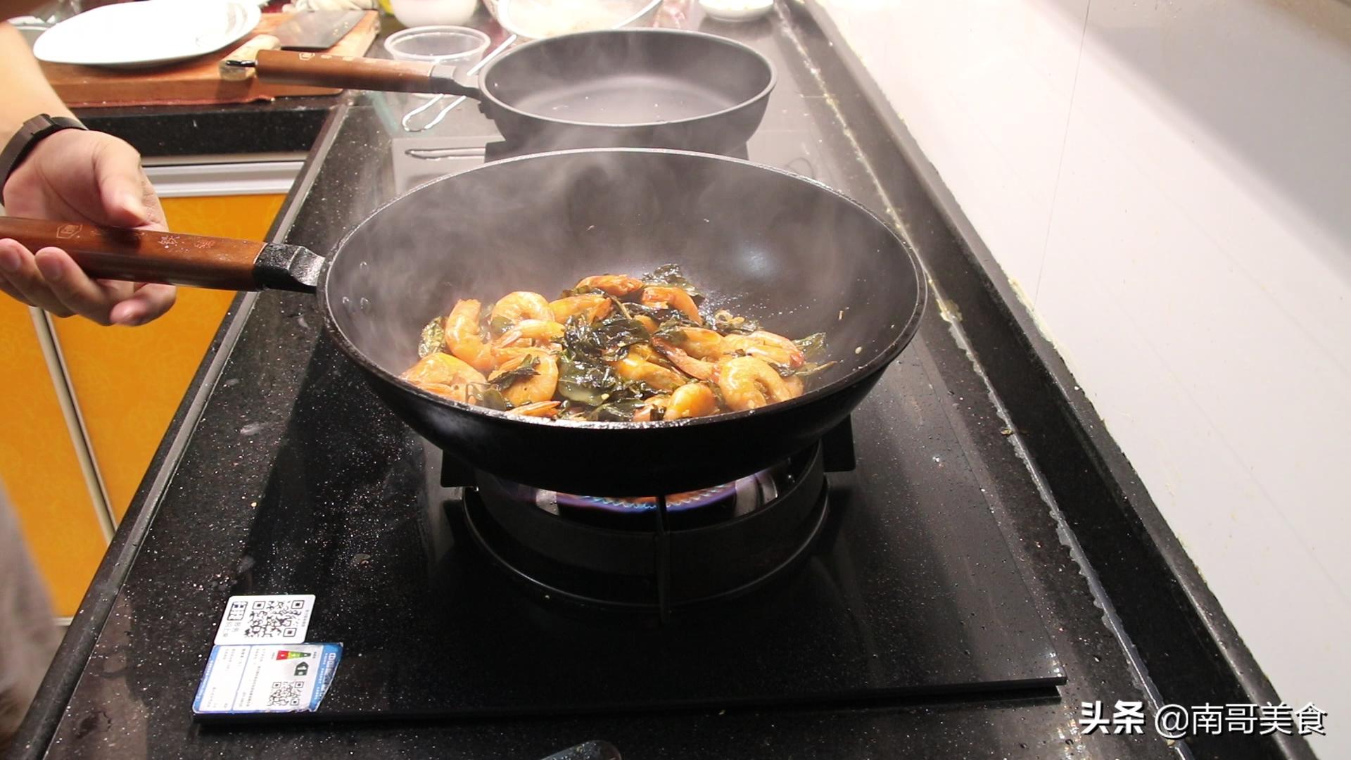 基围虾去虾皮最快方法,基围虾的虾皮怎么做好吃