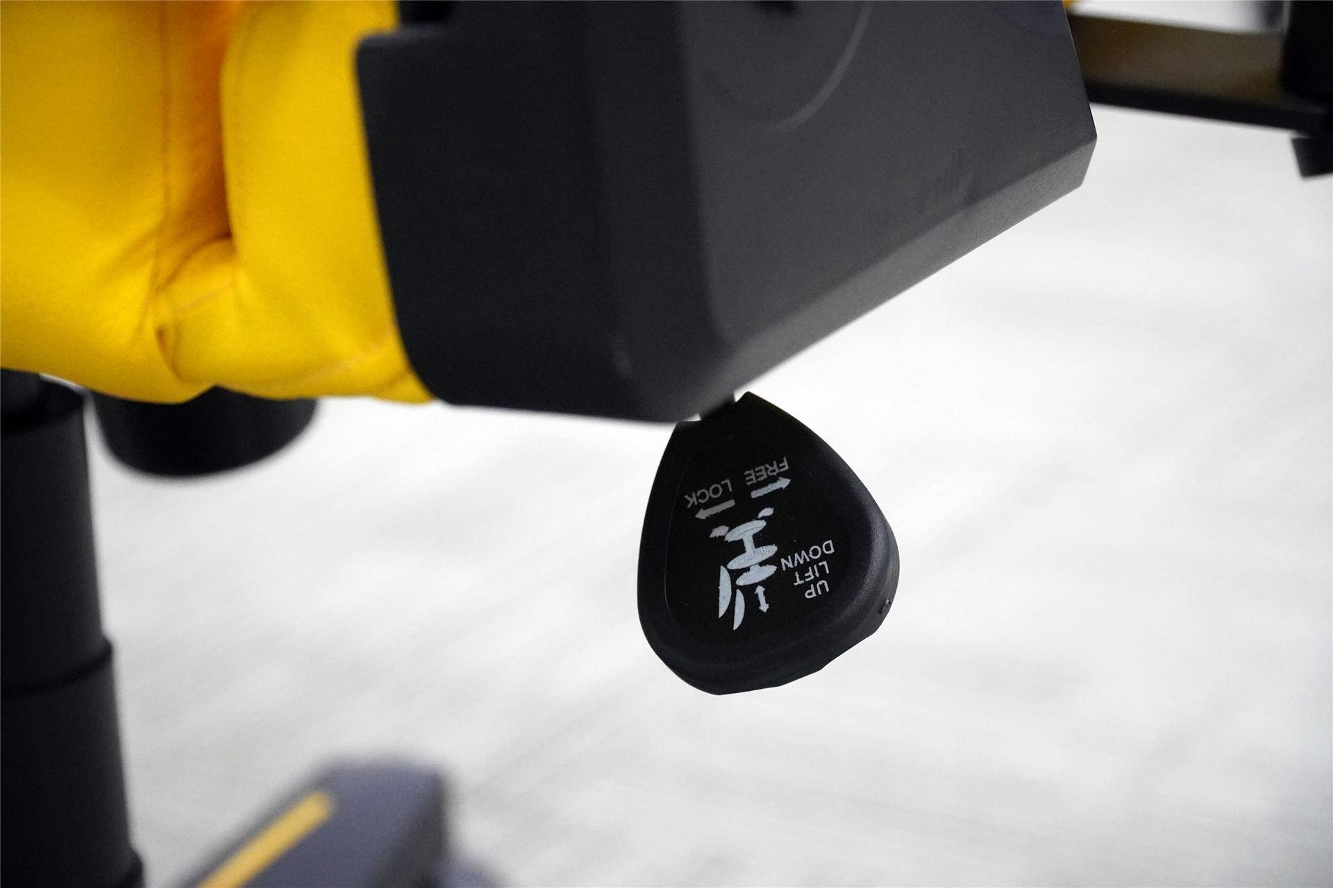 傲风宝可梦联名椅,测评傲风电竞椅