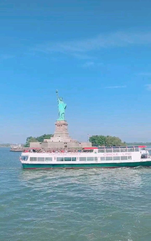 纽约和上海对比哪个好,纽约和上海哪个城市更发达