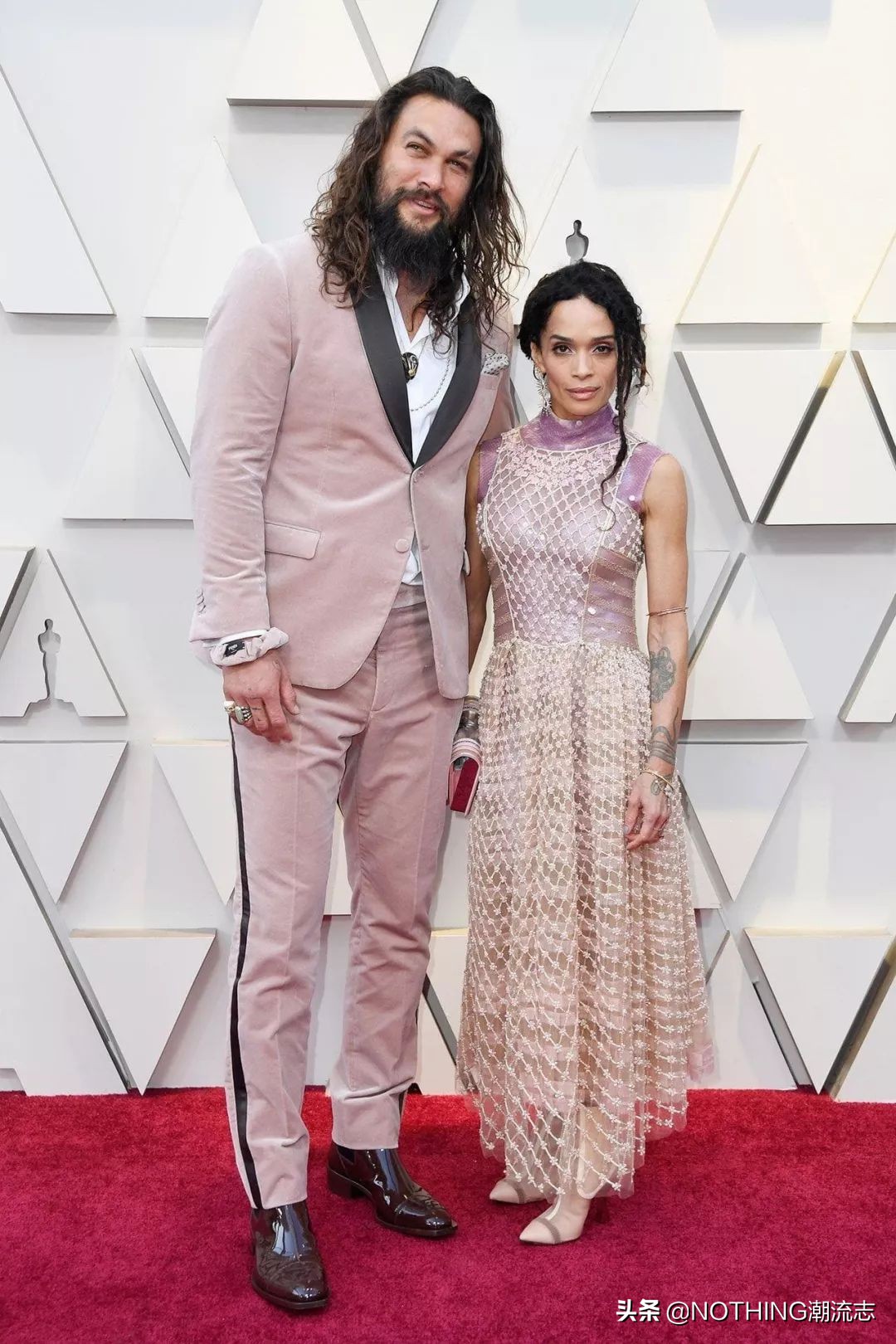 近期比较火的时尚品牌,十大潮流时尚品牌