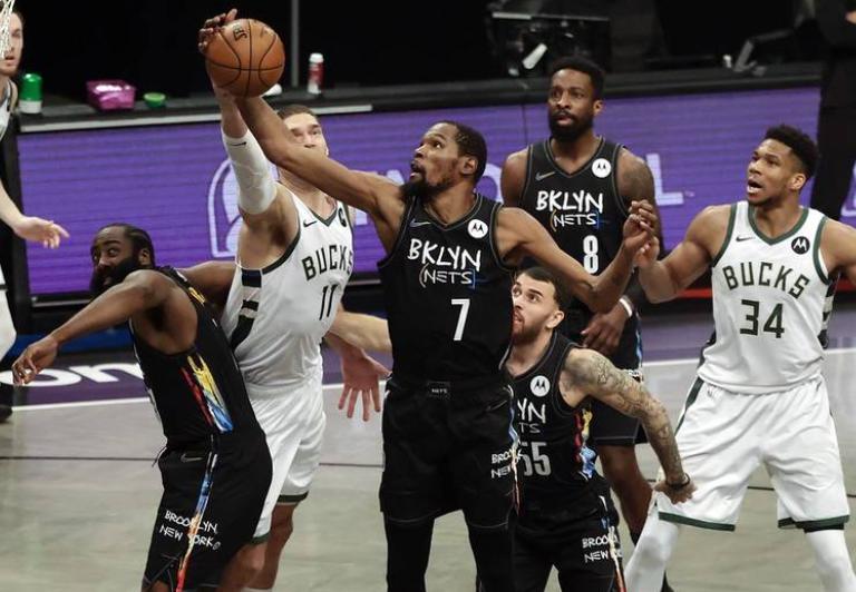 欧文与耐克最新消息,欧文自曝有意离开耐克自立门户